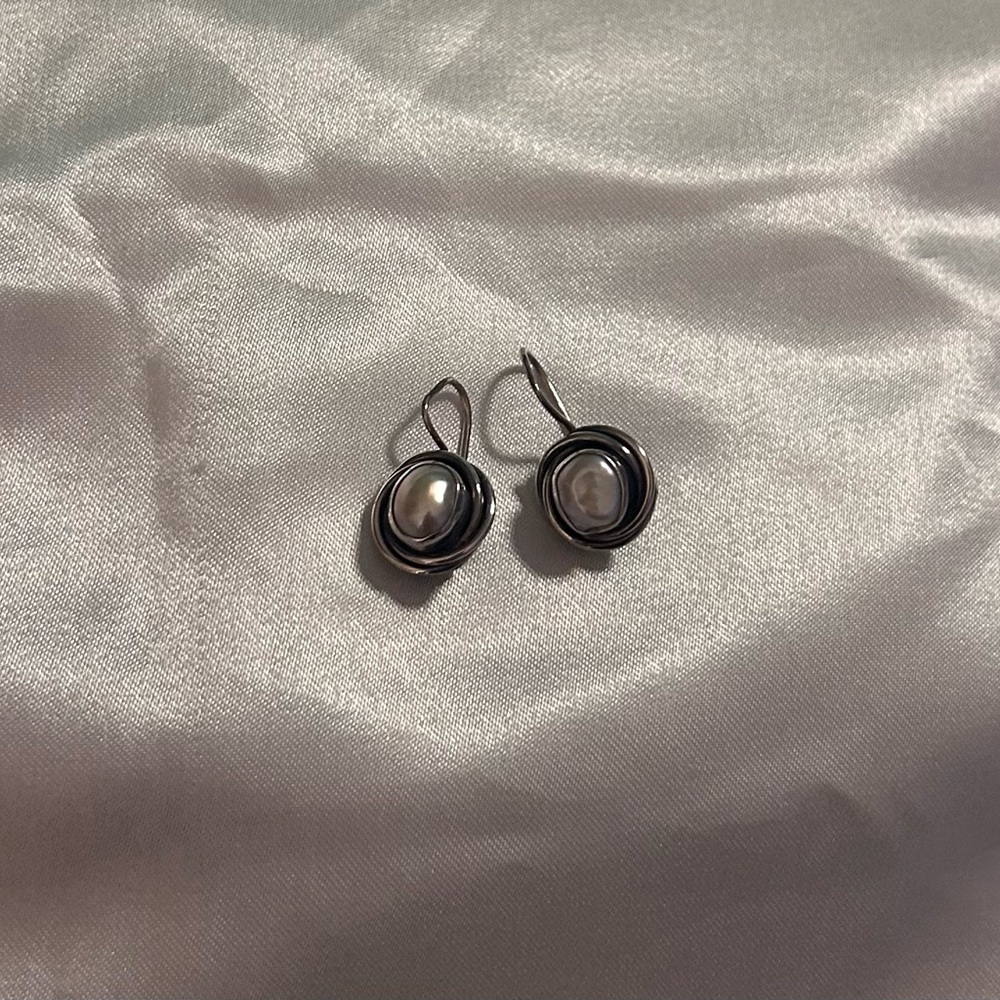 Elegant Silver Pearl Earrings
